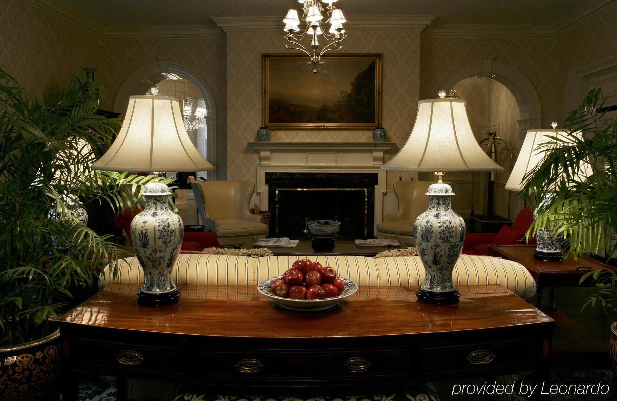 The Tidewater Inn イーストン エクステリア 写真
