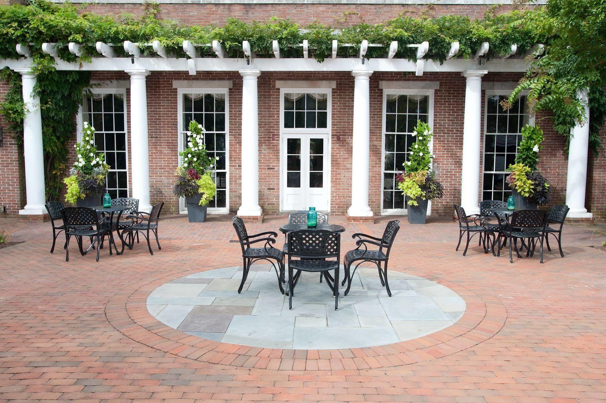 The Tidewater Inn イーストン エクステリア 写真